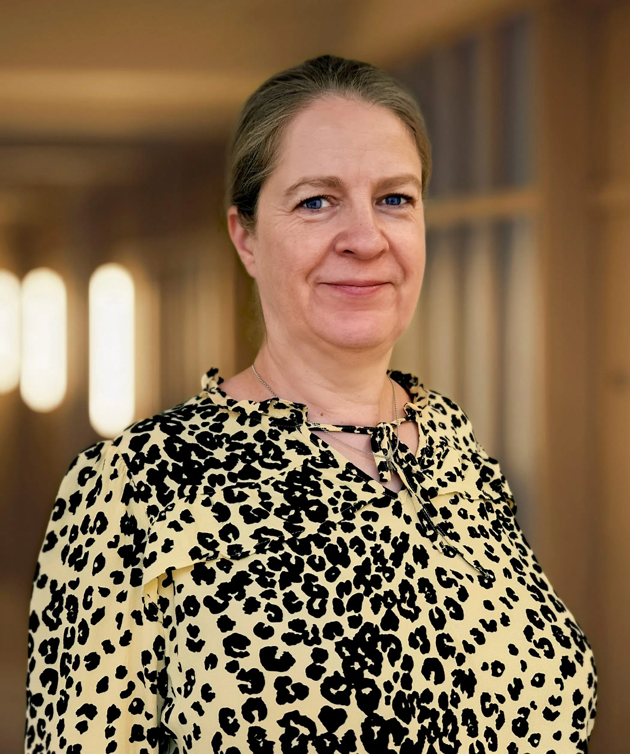 Louise Gough headshot