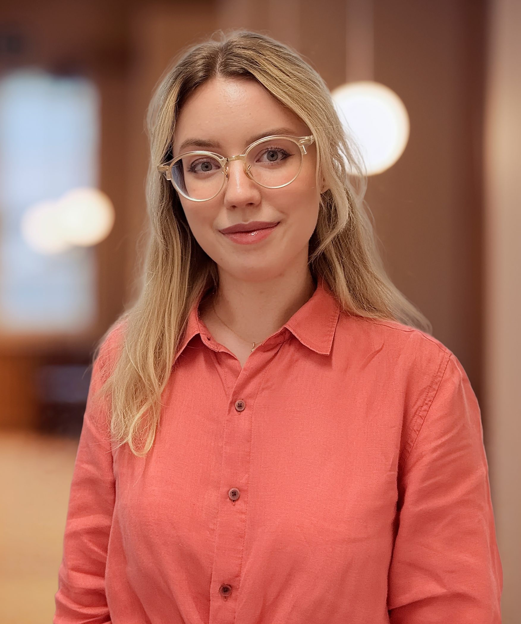 Delia Balauca headshot